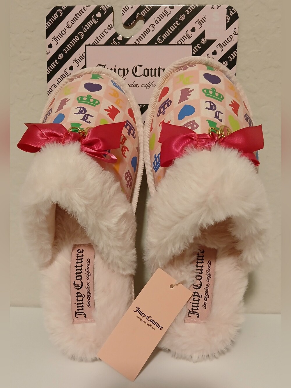 NWT Juicy Couture Pink Slip On Fuzzy Slippers